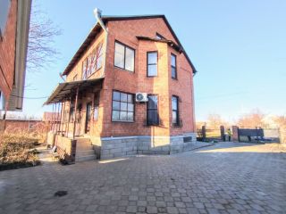 Продам кирпичный дом с коммуникациями имеется баня фото 19 Тихорецк