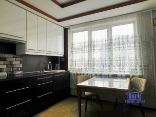 Продам 5 комнатную квартиру ремонт по авторскому проекту видеонаблюдение с мебелью фото 2 Новосибирск