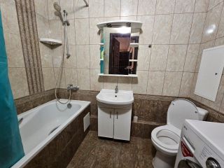 Продам двухкомнатную квартиру косметический ремонт c отличным видом с мебелью фото 6 Краснодар