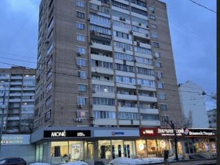 Продаю площадь под торговлю косметический ремонт с коммуникациями фото 2 Москва