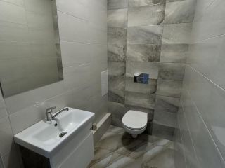 Продаю двухкомнатную квартиру со всеми удобствами фото 7 Оренбург