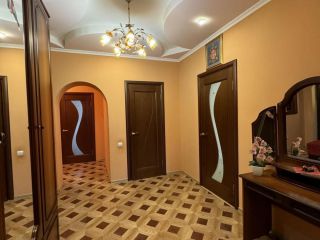 Продам трешку кирпичный фото Оренбург.