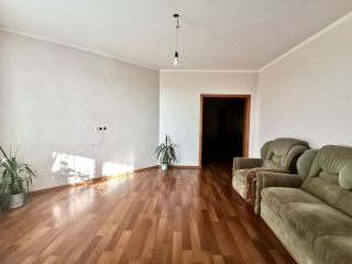 Продается 3 комнатная квартира фото 9 Оренбург.