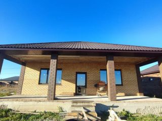 Продаю кирпичный дом с коммуникациями имеется скважина фото 2 Южный Урал с.