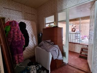 Продается кирпичный дом необходим косметический ремонт с коммуникациями земля в собственности фото Кисловодск