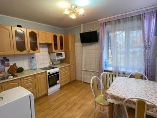 Продаю 4 комнатную квартиру косметический ремонт документы в полном порядке внутри города фото Бердск