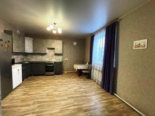 Продаю блочный дом косметический ремонт с плодоносящим садом с коммуникациями фото 3 Бердск