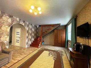 Продаю блочный дом косметический ремонт с плодоносящим садом с коммуникациями фото 9 Бердск