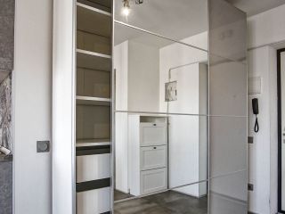 Продаю трехкомнатную квартиру ремонт по авторскому проекту имеется охрана в отличном состоянии фото 14 Екатеринбург