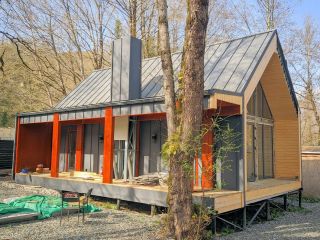 Продам деревянный коттедж ремонт по авторскому проекту с мебелью посуточная аренда фото 3 Сочи