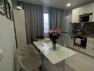 Продам однушку установлены натяжные потолки фото Краснодар