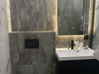 Продам однушку установлены натяжные потолки фото 5 Краснодар