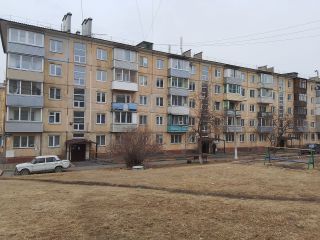 Продам 2 комнатную квартиру косметический ремонт хорошее состояние установлены натяжные потолки фото 27 Красноярск