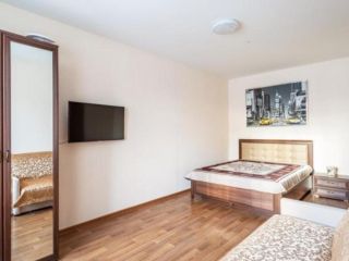 Сдаю 1 комнатную квартиру с мебелью со всеми удобствами фото Абан