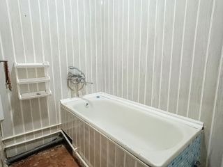 Продаю 2 комнатную квартиру с коммуникациями ухоженный подъезд фото 5 Новомалороссийская