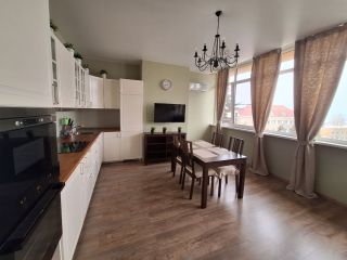 Продам 2 комнатную квартиру фото Сочи