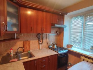 Продам однушку с индивидуальным отоплением в центре города фото Таганрог