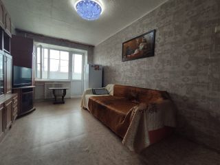 Продаю трехкомнатную квартиру косметический ремонт пластиковые окна с мебелью фото Шатура