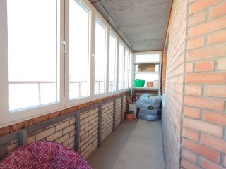 Продается 2 комнатная квартира отличный ремонт пластиковые окна с мебелью фото 14 Омск