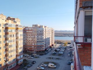 Продается 2 комнатная квартира отличный ремонт пластиковые окна с мебелью фото 15 Омск