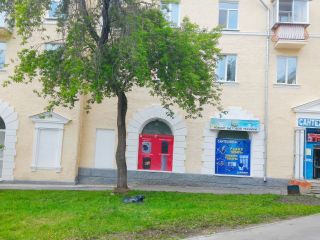 Сдается площадь под торговлю с коммуникациями на первой линии фото Екатеринбург