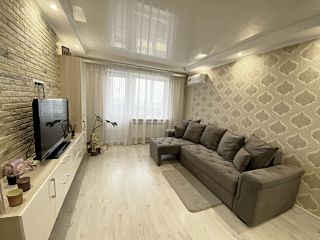 Продам 1 комнатную квартиру шикарный ремонт с мебелью фото 4 Омск