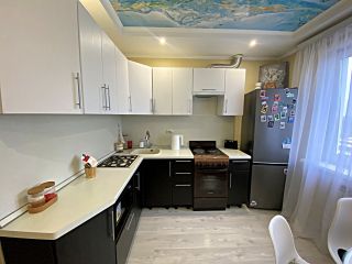 Продам 1 комнатную квартиру шикарный ремонт с мебелью фото 7 Омск