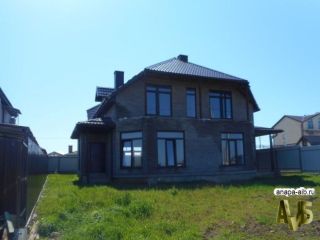 Продам кирпично-монолитный дом фото Анапа