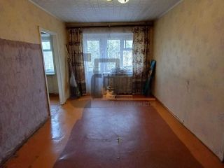 Продаю 2 комнатную квартиру взрослый собственник фото 3 Ярославль