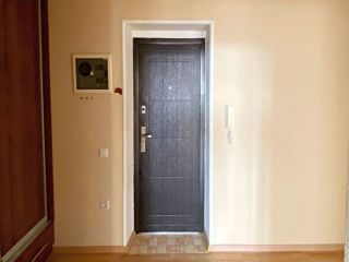 Продаю однокомнатную квартиру с индивидуальным отоплением косметический ремонт чистый подъезд фото 9 Армавир