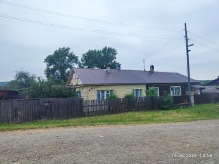 Продаю деревянный дом красивая имеется баня фото Коуровка