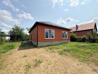 Продам кирпичный дом черновая отделка с коммуникациями фото Армавир