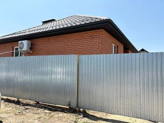 Продаю кирпичный дом косметический ремонт в центре города фото Армавир