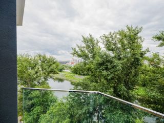 Продаю студию с индивидуальным отоплением отличный ремонт панорамные окна имеется охрана фото 15 Москва