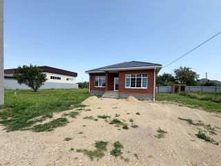 Продаю кирпичный дом черновая отделка с коммуникациями фото 3 Армавир