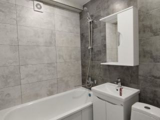 Продаю двухкомнатную квартиру отличный ремонт фото Пенза