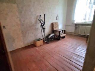 Продается 3 комн. квартира нуждается в капитальном ремонте есть документы фото Чехов