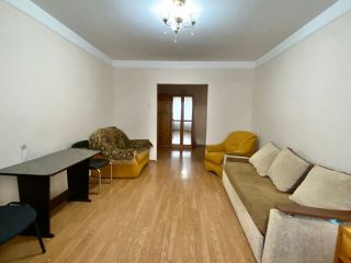 Продам трехкомнатную квартиру в центре города с мебелью фото 4 Нальчик