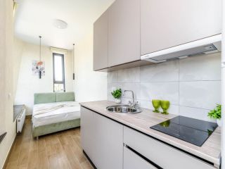 Продам студию ремонт по западным стандартам имеется охрана панорамные окна фото 3 Москва