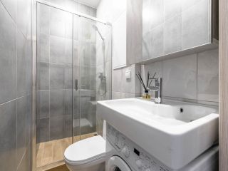 Продам студию ремонт по западным стандартам имеется охрана панорамные окна фото 12 Москва