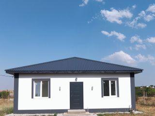 Продается кирпичный дом беловая отделка с коммуникациями фото Симферополь