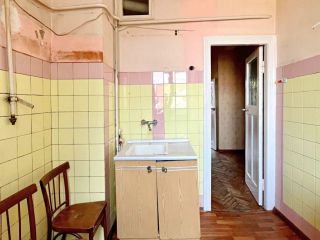 Продаю трехкомнатную квартиру нуждается в косметическом ремонте в центре города фото 3 Армавир