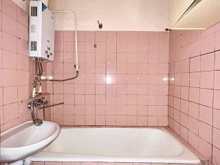 Продаю трехкомнатную квартиру нуждается в косметическом ремонте в центре города фото 7 Армавир