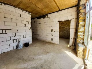 Продаю кирпичный дом черновая отделка с коммуникациями асфальтная дорога фото 2 Севастополь