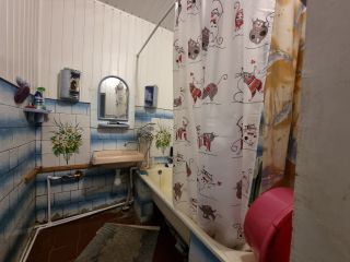 Продается 3 комн. квартира с индивидуальным отоплением косметический ремонт с коммуникациями фото 9 Кисловодск