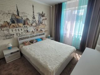 Продаю трешку с мебелью фото Таганрог