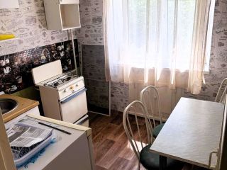 Продам однокомнатную квартиру косметический ремонт возможен торг установлены пластиковые окна фото Магнитогорск