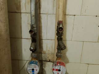 Продам трехкомнатную квартиру нуждается в капитальном ремонте взрослые собственники фото 8 Красноярск