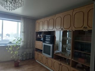 Продам 4 комнатную квартиру косметический ремонт новая сантехника установлены натяжные потолки фото 9 Красноярск