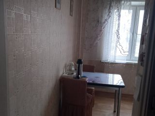 Продам 4 комнатную квартиру косметический ремонт новая сантехника установлены натяжные потолки фото 12 Красноярск